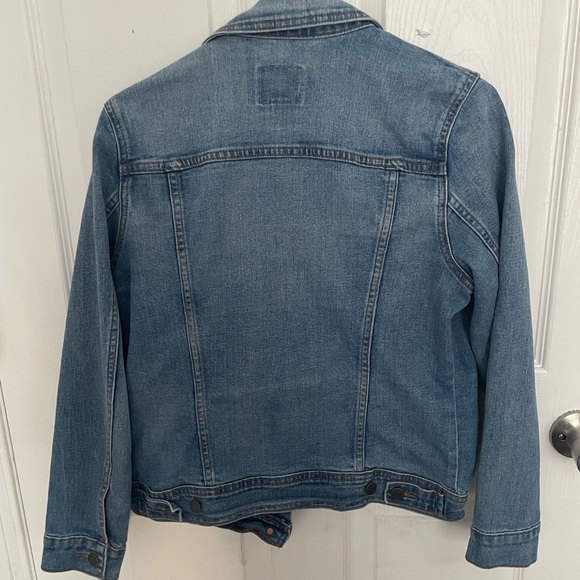 Old Navy jean jacket - Picture 3 of 5